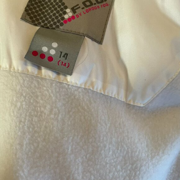 F.O.G. London Fog winter parka coat, white size 14 girl. - Picture 15 of 16